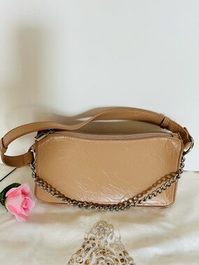 Neutral Tan Patent Shoulder Bag with Chain Accent